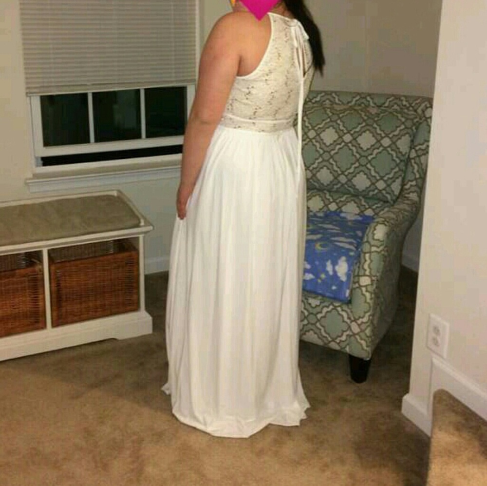 Davids bridal gold and cream prom dress - Picture 2 of 2